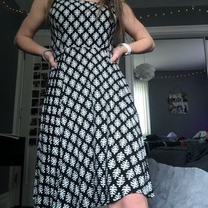Old Navy flowy dress size S